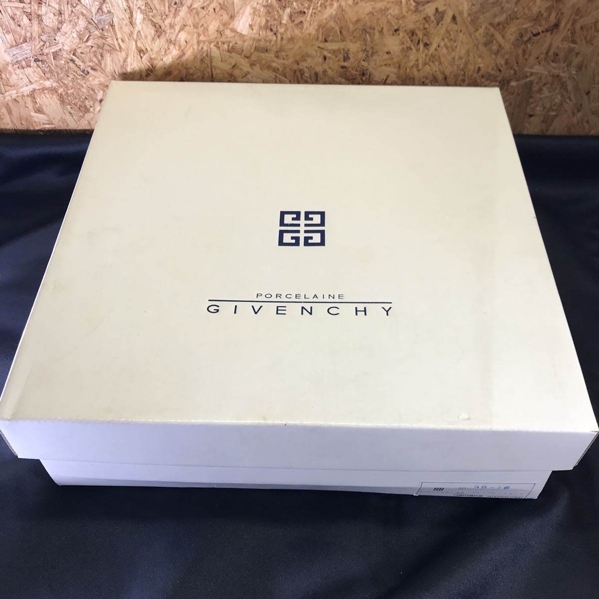 【未使用に近い】T1744 未使用 GIVENCHY GB-16 皿 5枚セット （紫・ピンク・青・緑・黄）チューリップ ジバンシー フリー ...