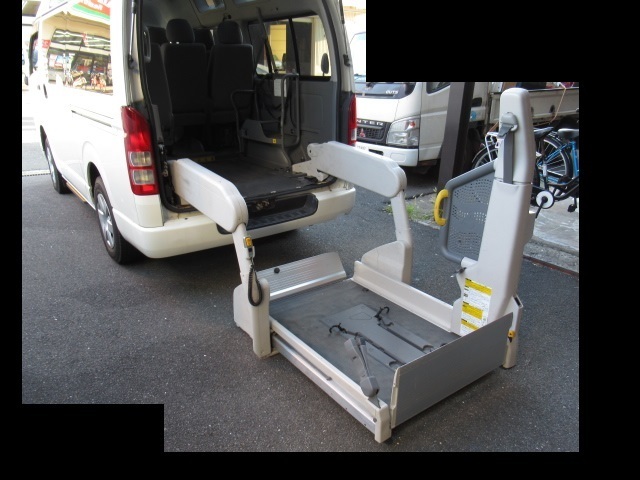 パワーゲート200㎏ トヨタ車体 ハイエース