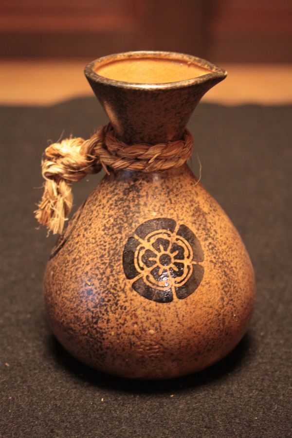 未使用】【新品未使用】☆美品 贈答品『雅陶園 開運天下徳利＆杯3客 