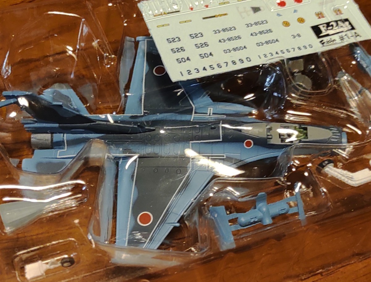 目立った傷や汚れなし】エフトイズ 日本の翼コレクション 1/144 F-2A