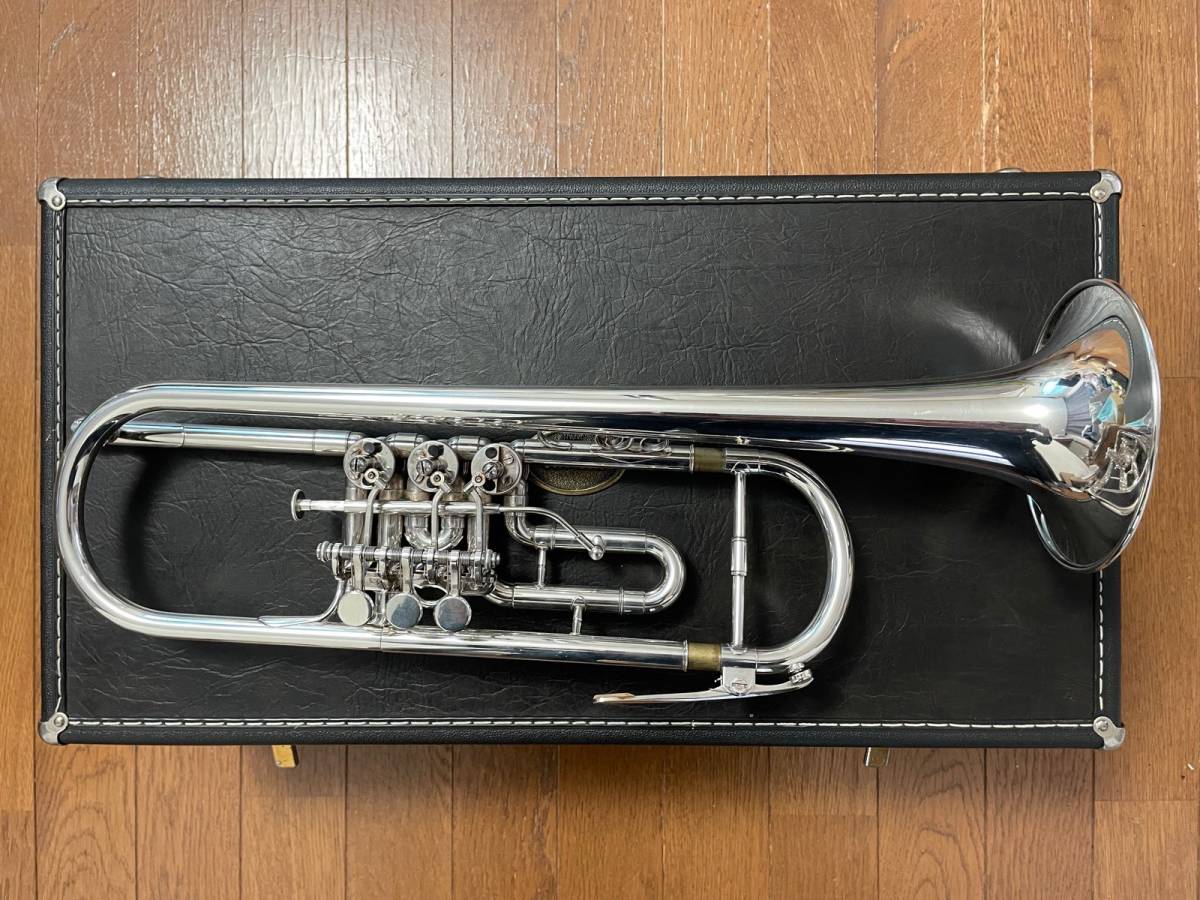 ロータリートランペット B♭管 中古