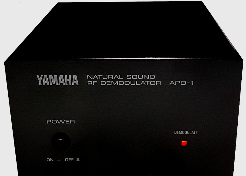【やや傷や汚れあり】作動確認 AC3RF デモジュレーター YAMAHA ヤマハ APD1 APD1 LD レーザーディスク