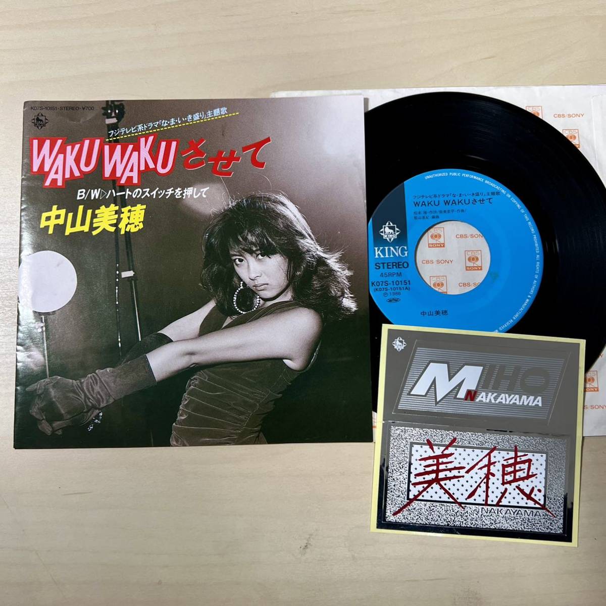 目立った傷や汚れなし】【ステッカー付き】 中山美穂 / Waku Wakuさせ
