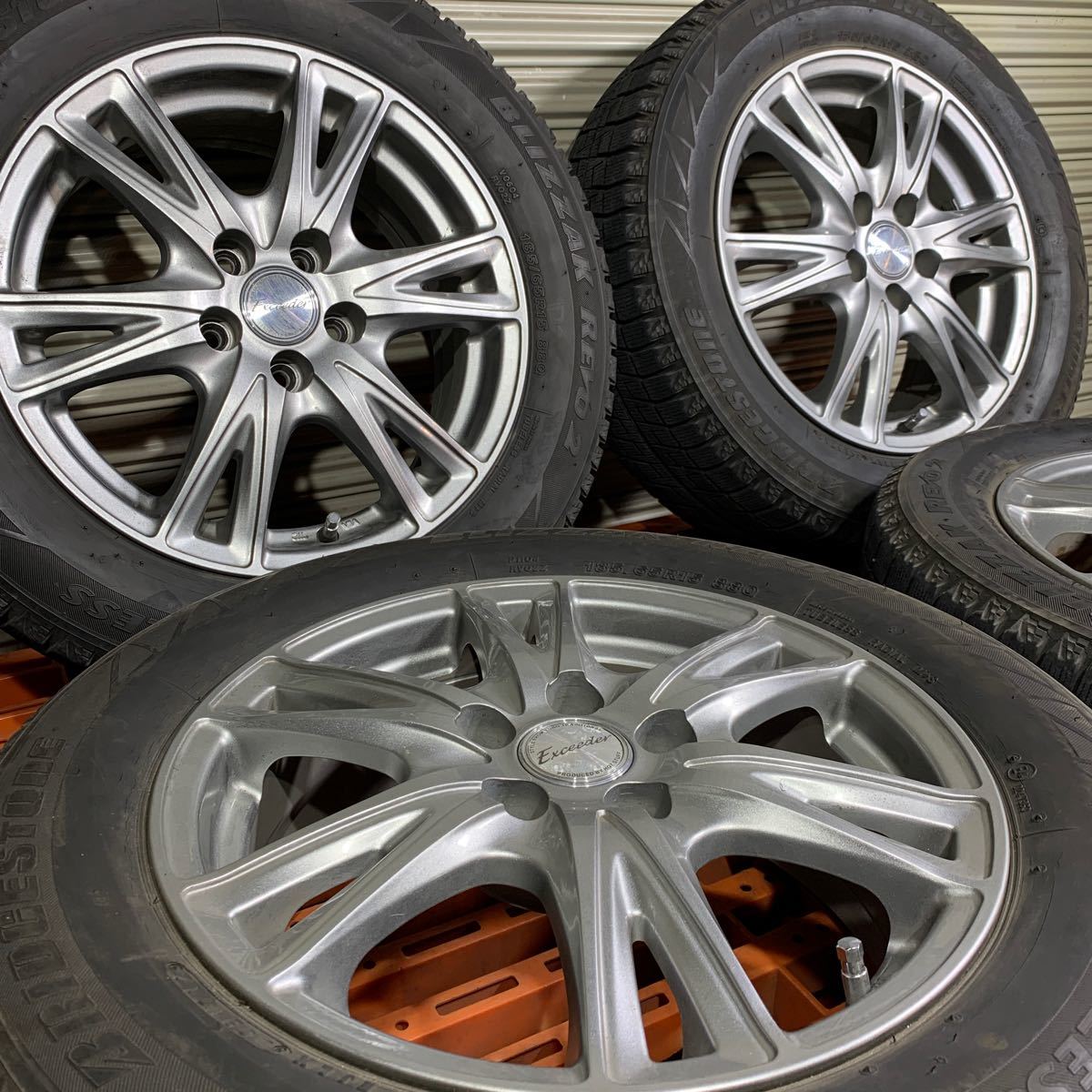 Exceeder ホイル付き ブリヂストン BRIDGESTONE スタッドレスタイヤ15