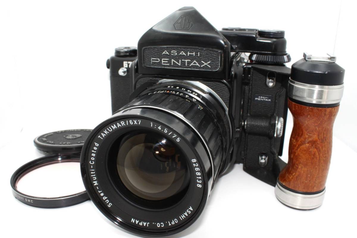 pentax67後期 TTL 55mm f4 ウッドグリップ付 フィルムカメラ