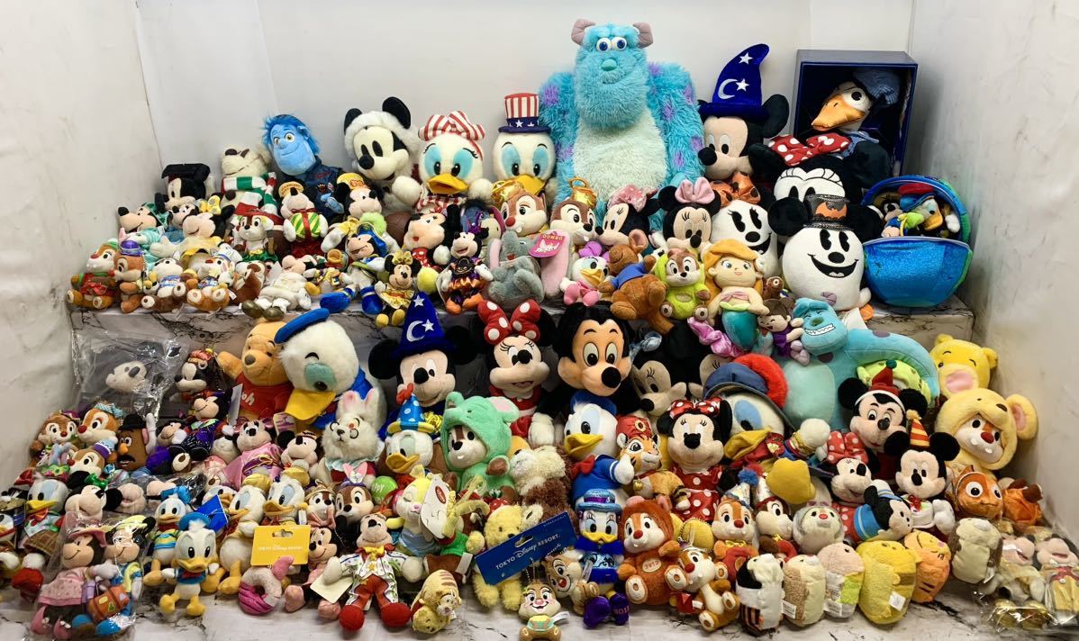 ディズニーストア プーさん ぬいぐるみ ディズニー(DISNEY