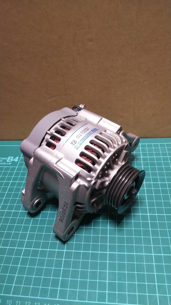 傷や汚れあり】ダイハツ ハイゼット S331V リビルド品 ダイナモ