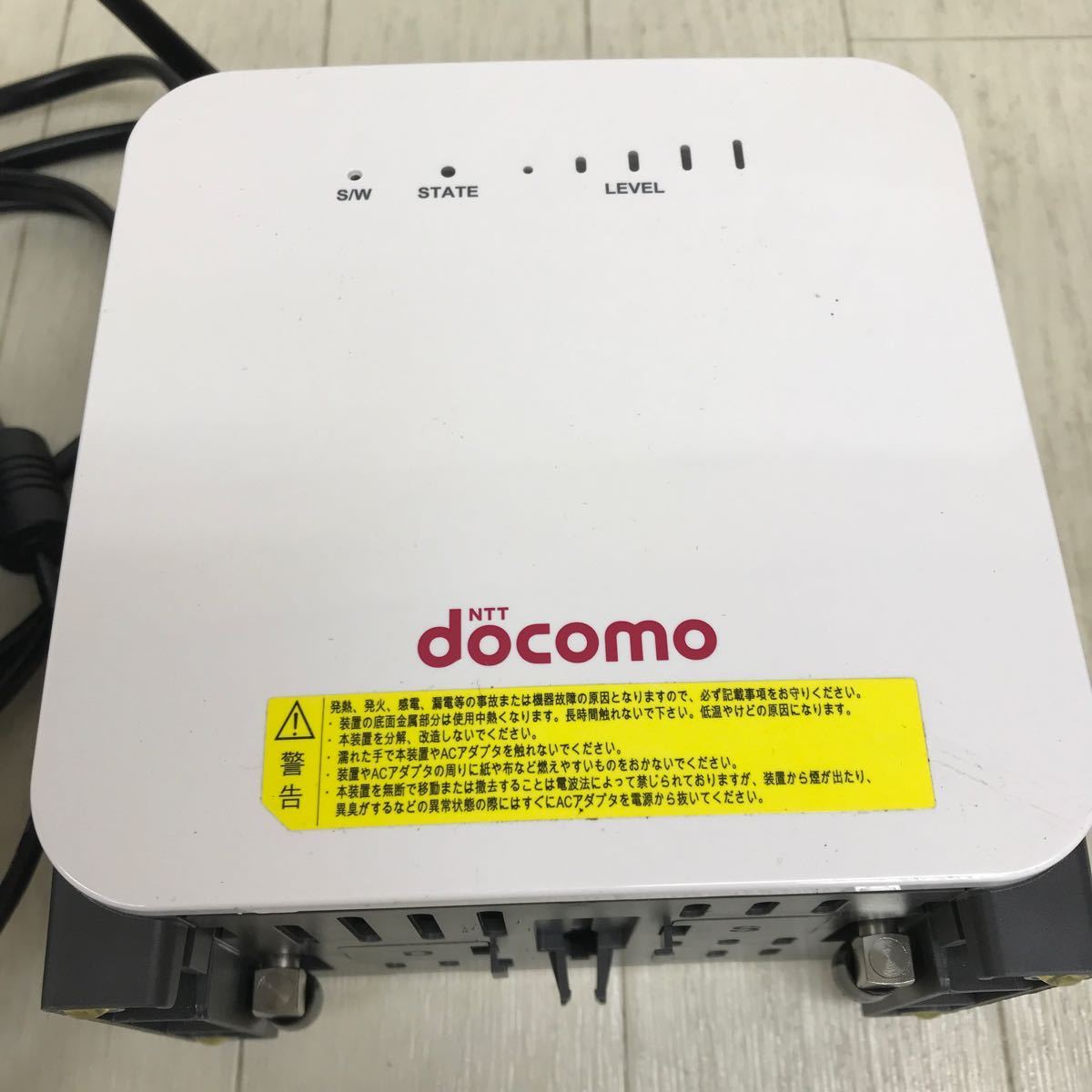 やや傷や汚れあり】B1686 通電OK NTT docomo ドコモ TB-3033形C
