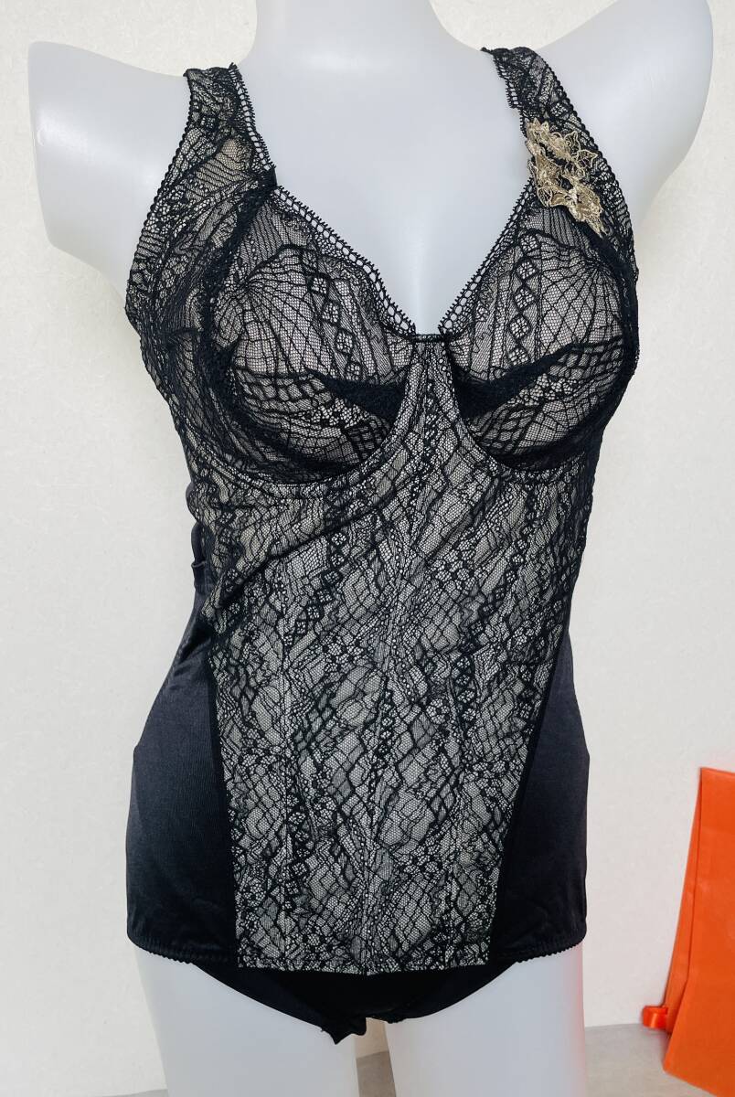 【正規品】 美品】補整下着MARUKO ボディシェイプスーツ75（中古】r1_2391I 下着・アンダーウェア