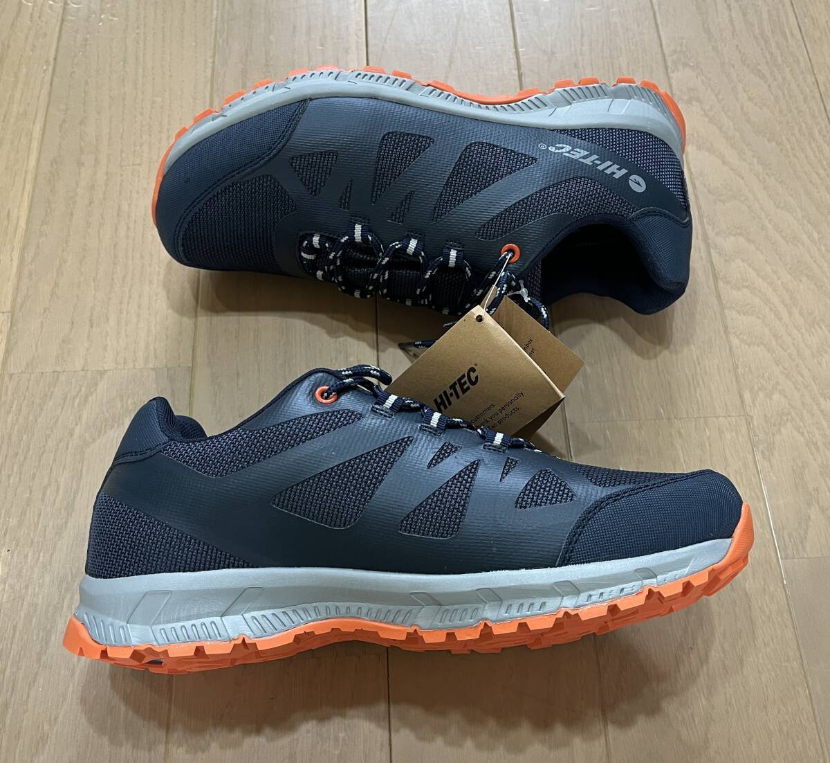【未使用】新品4417 イギリスHITEC防水透湿 軽量トレッキングシューズ マルチグリップソール 42 26.5㎝の落札情報詳細