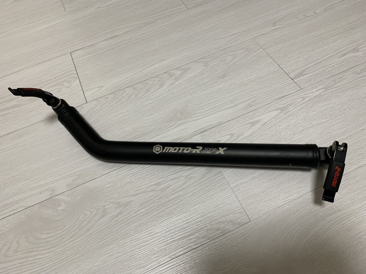 目立った傷や汚れなし】ヤマハ シグナス X 4型 5型用 MOTO-R サブ