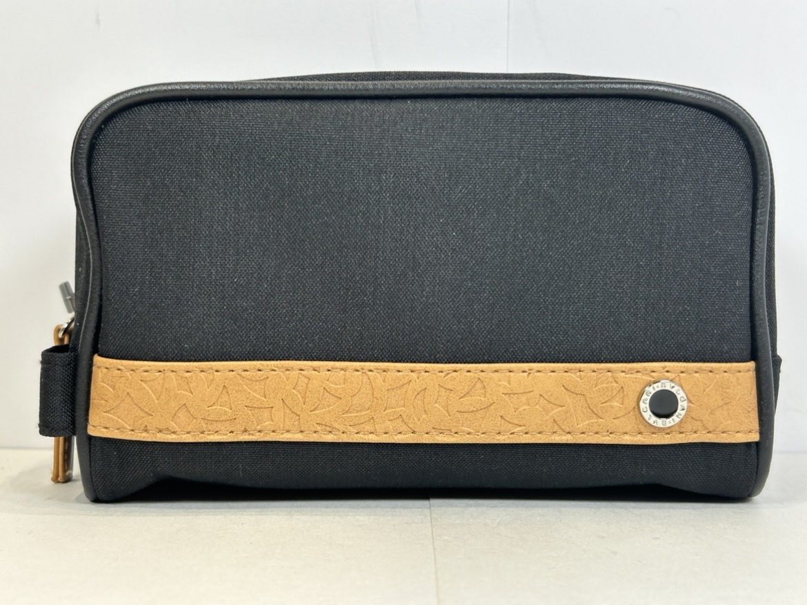 エミレーツ航空ファーストクラスブルガリポーチ エミレーツ航空