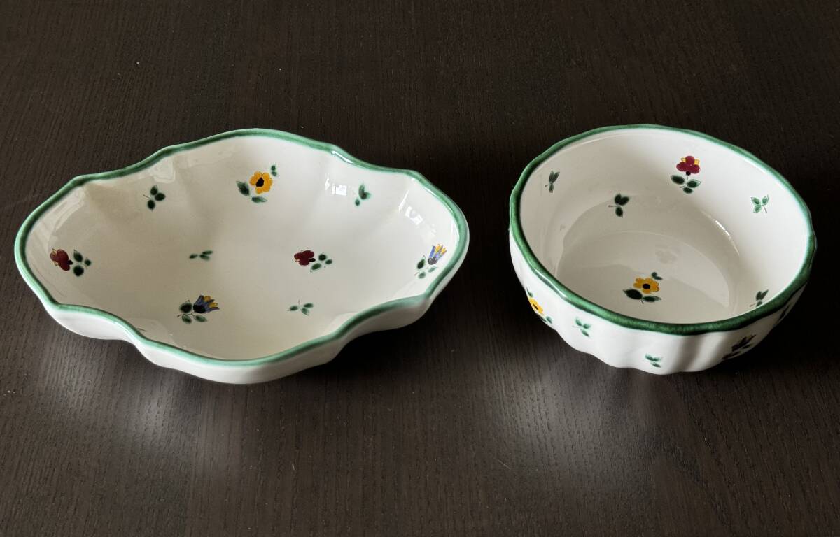 未使用です。　オーストリア　グムンドナーケラミック　モーニングセット一式 momo's キッチン・日用品・その他 未使用です。 オーストリア