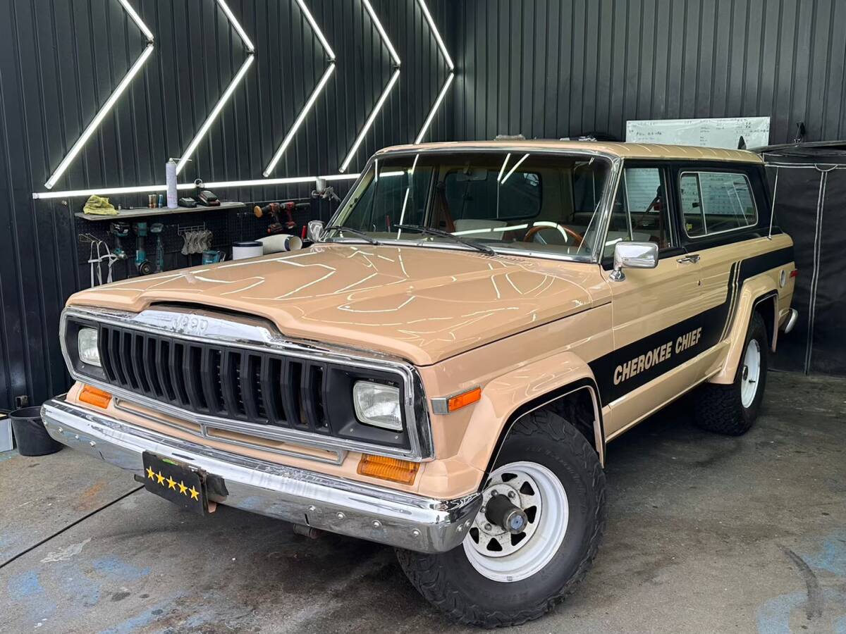 走行距離 114,900 km】グランドワゴニア カイザー ジープ jeep 