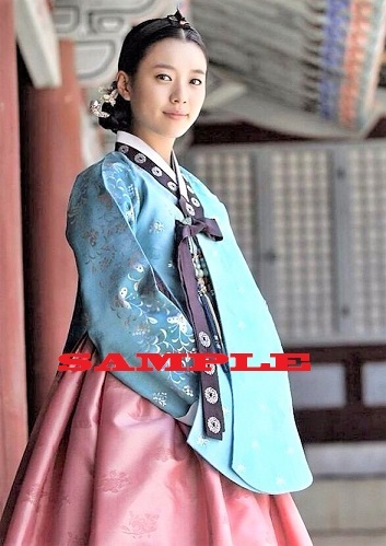 ハン・ヒョジュ 直筆サイン入り写真 韓国トップ人気女優 『春の