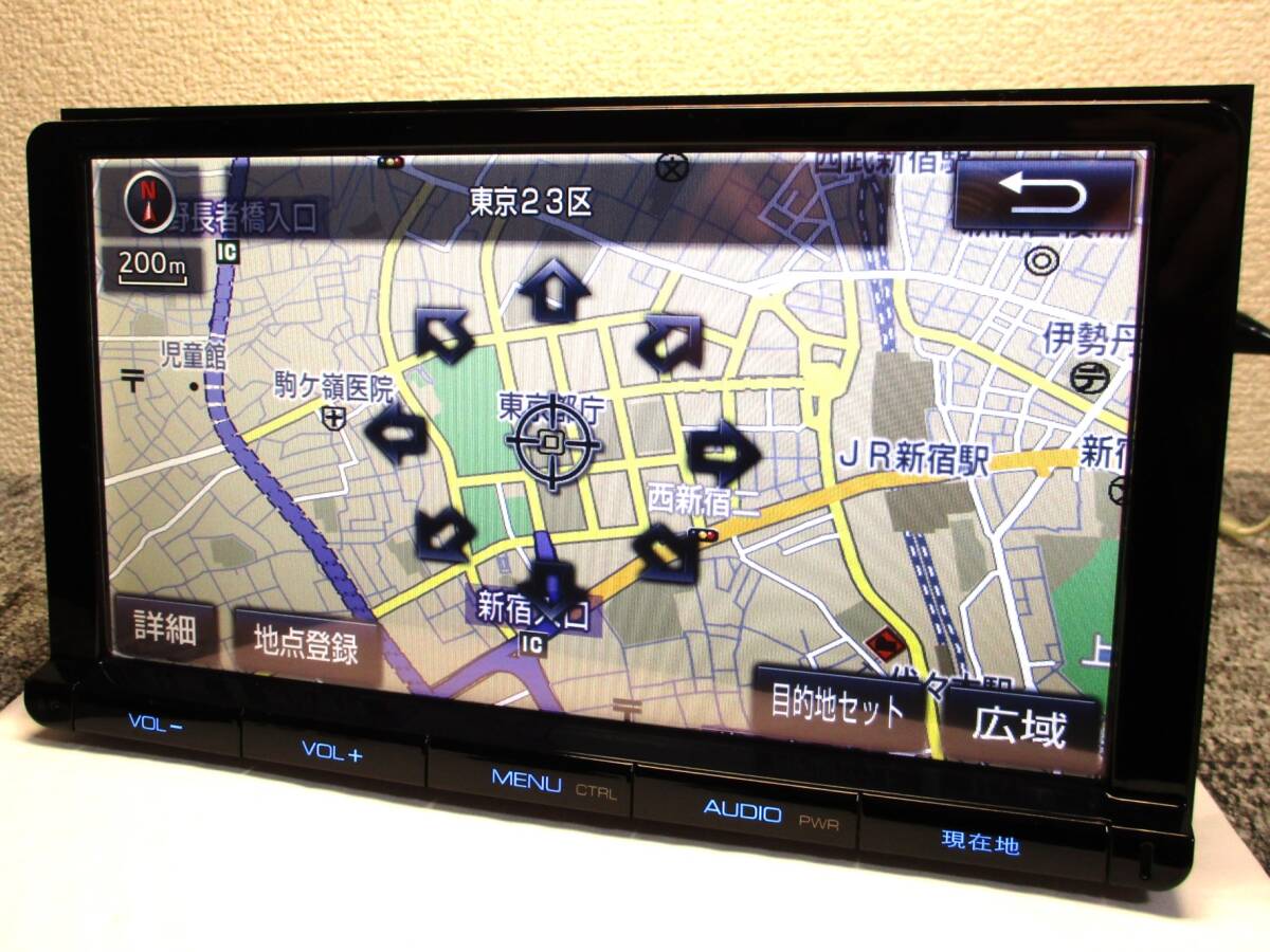 ※送料込み※　TOYOTA純正ナビ　 DSZT-YC4T　アンテナセット