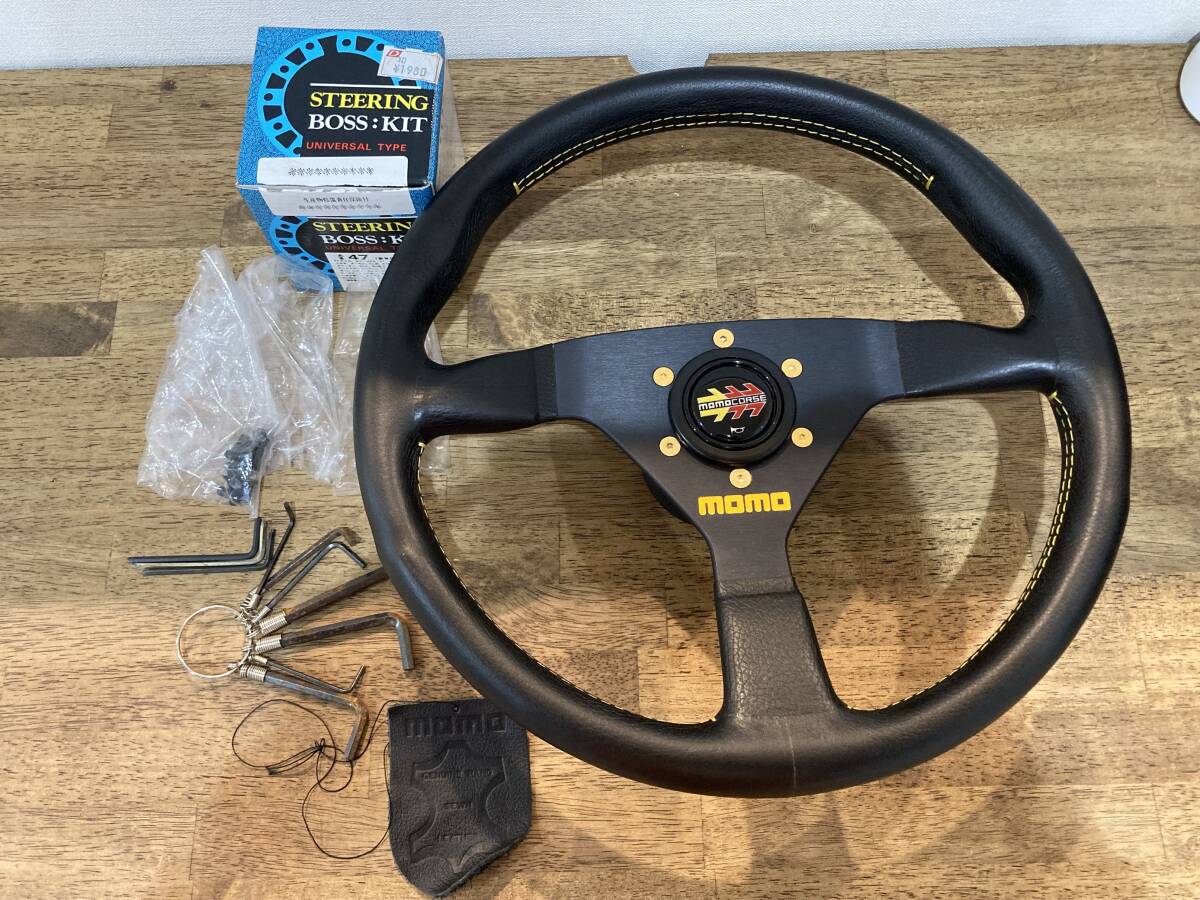 momo 　モモ　ステアリング　V35　S13シルビア momo モモ ステアリング V35 S13シルビア momo モモ