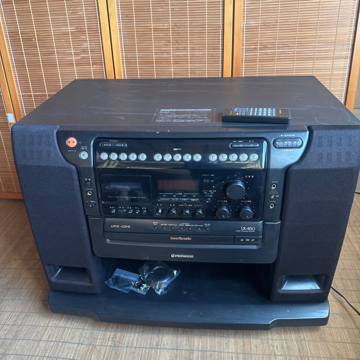 Pioneer LK-800 レーザーカラオケシステム