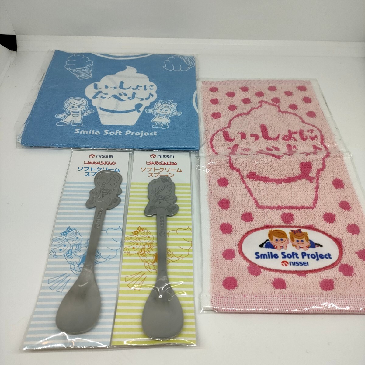 非売品】日世 卓上キャラクタードール 男女ペア ニックン セイチャン 非売品】日世 卓上キャラクタードール 男女ペア ニックン セイチャン