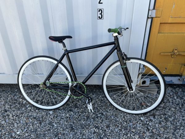 MOOSURE 700C クロモリ 510mm ディスクブレーキ仕様ピストバイク MOOSURE 700C クロモリ 510mm ディスクブレーキ仕様ピストバイク