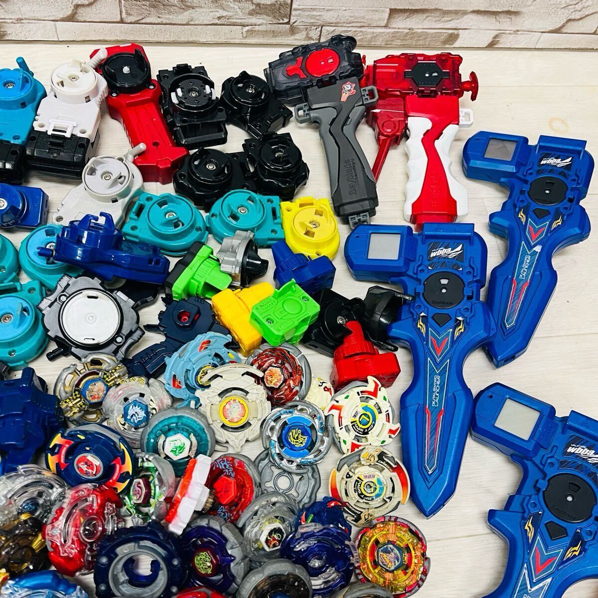 1円〜 ベイブレード バースト パーツ 大量 まとめ ジャンク品 BEYBLADE