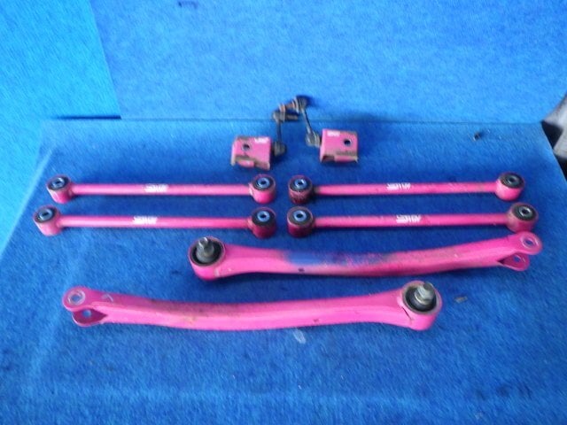 ●● RX-7(FD3S)用 6型 後期 フロント ロアアーム アッパーアーム 左右セット ●● RX7 FD3Sのアーム交換と四輪アライメント ｜ カー用品持込取り付け専門