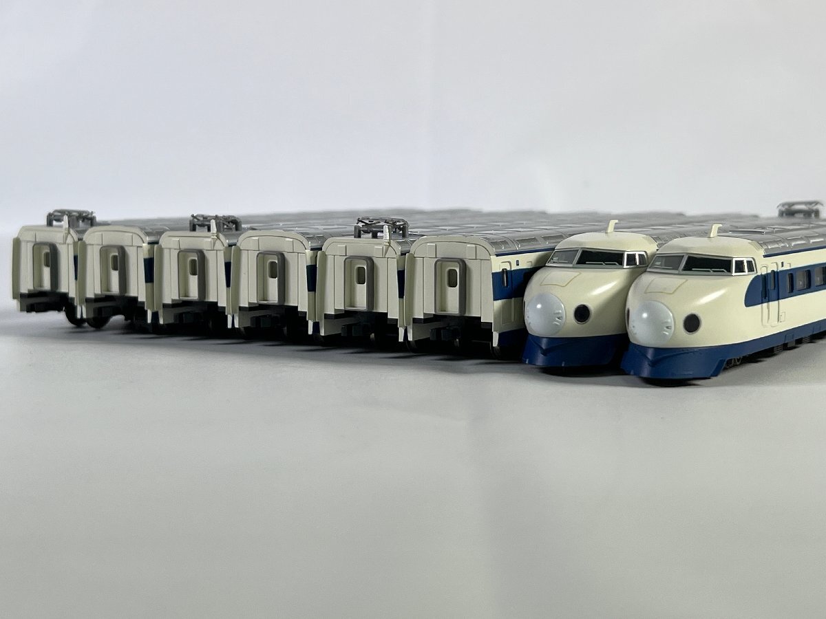 マイクロエース A-0259 新幹線0系開業一番列車「ひかり」12両木箱
