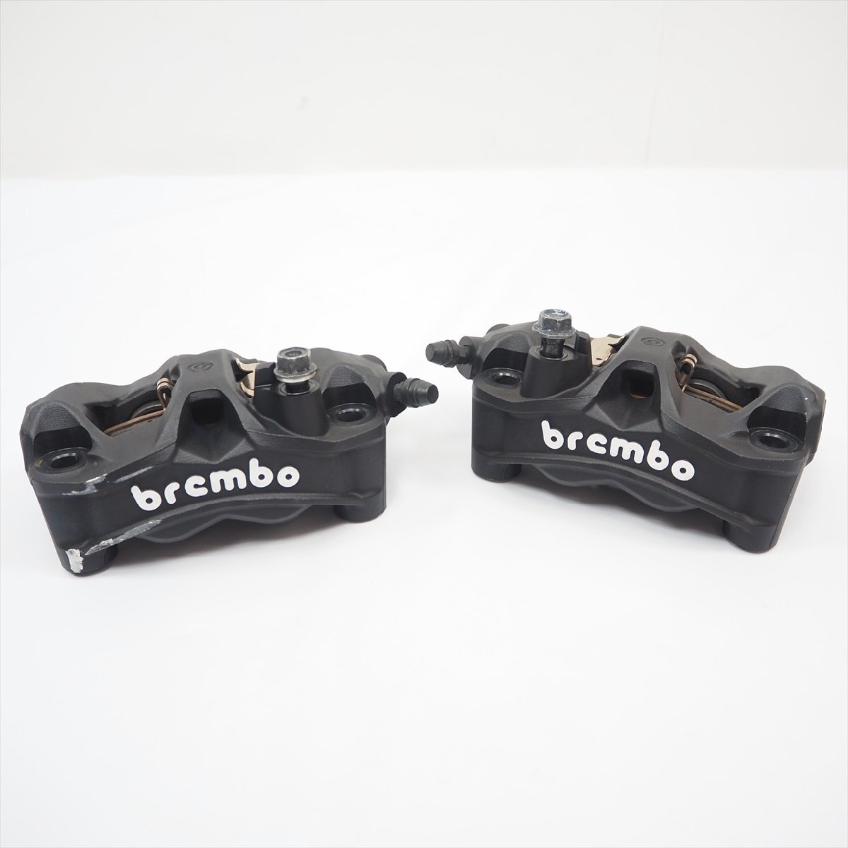 スズキ　brembo ラジアルキャリパー スズンボ ☆スズンボ☆スズキ純正ブレンボ ラジアルキャリパー108mm パット付
