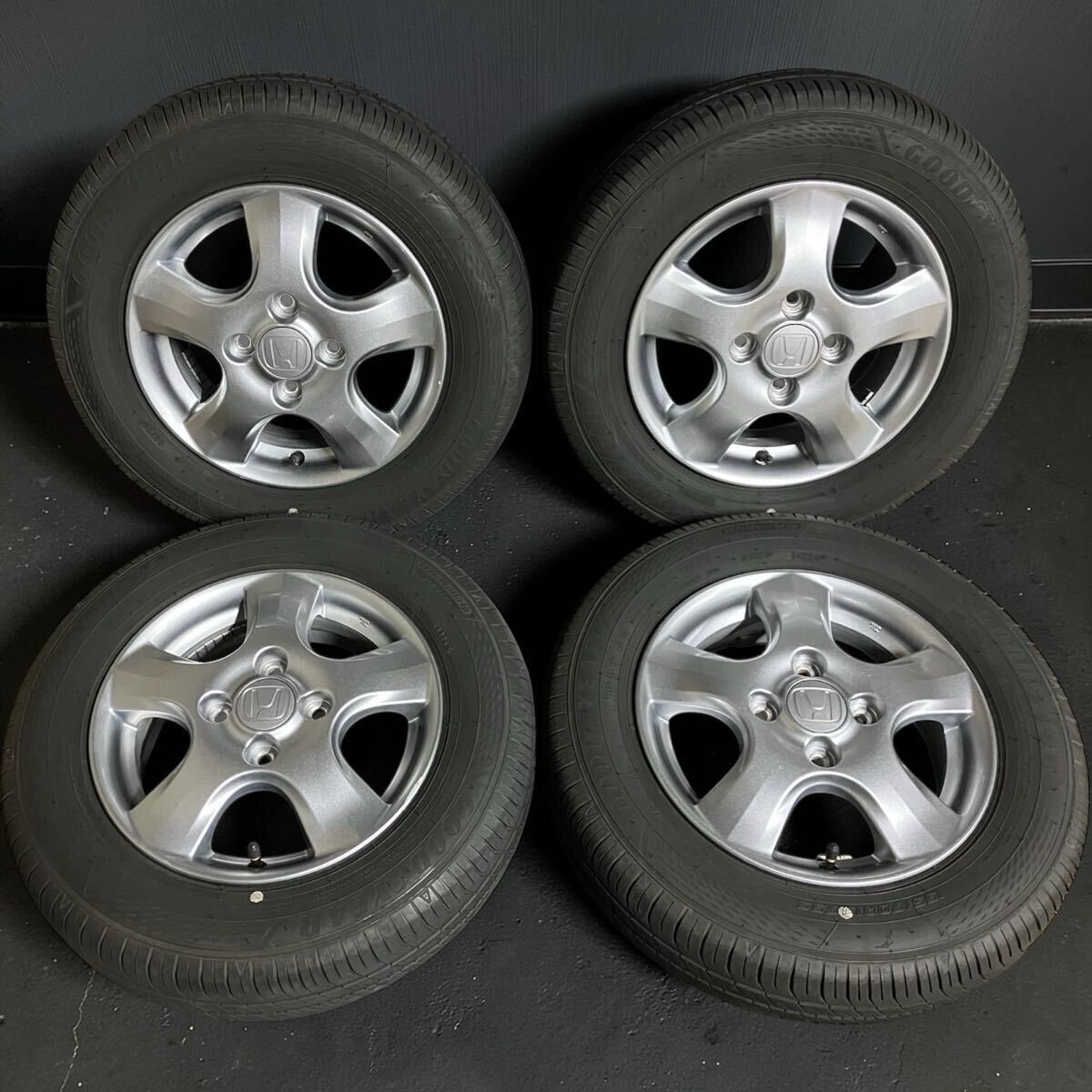 AGA CORSE 14inch［175/65R14］フィアット500 FIAT スター型アルミ