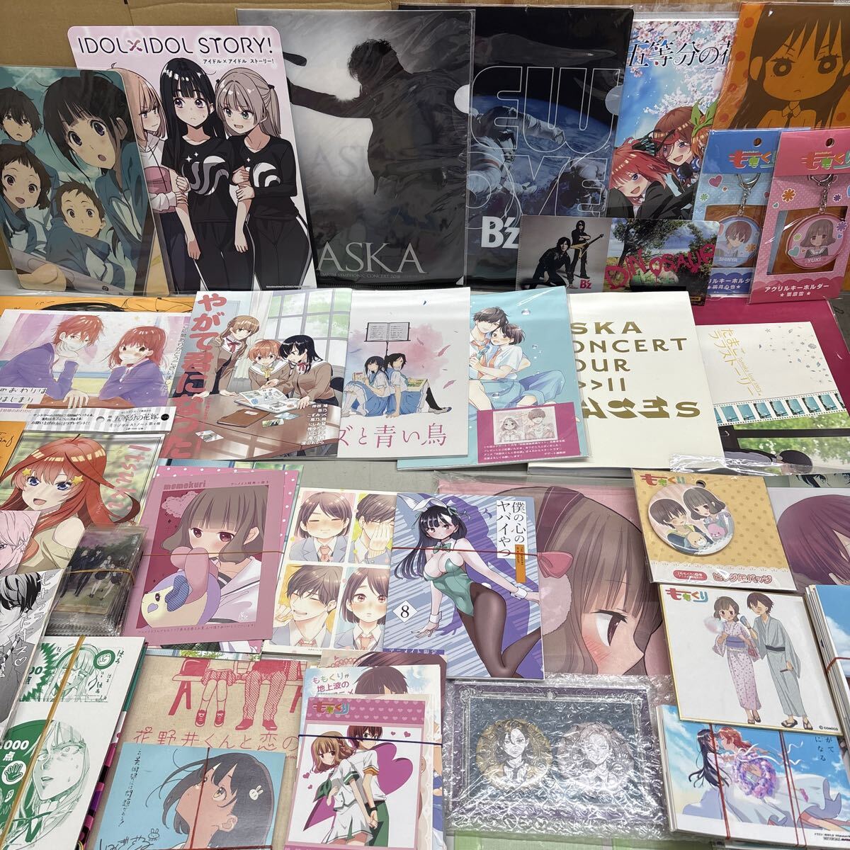 かきふらい】 けいおん！ イラスト色紙＆誕生日ポストカードセットの 