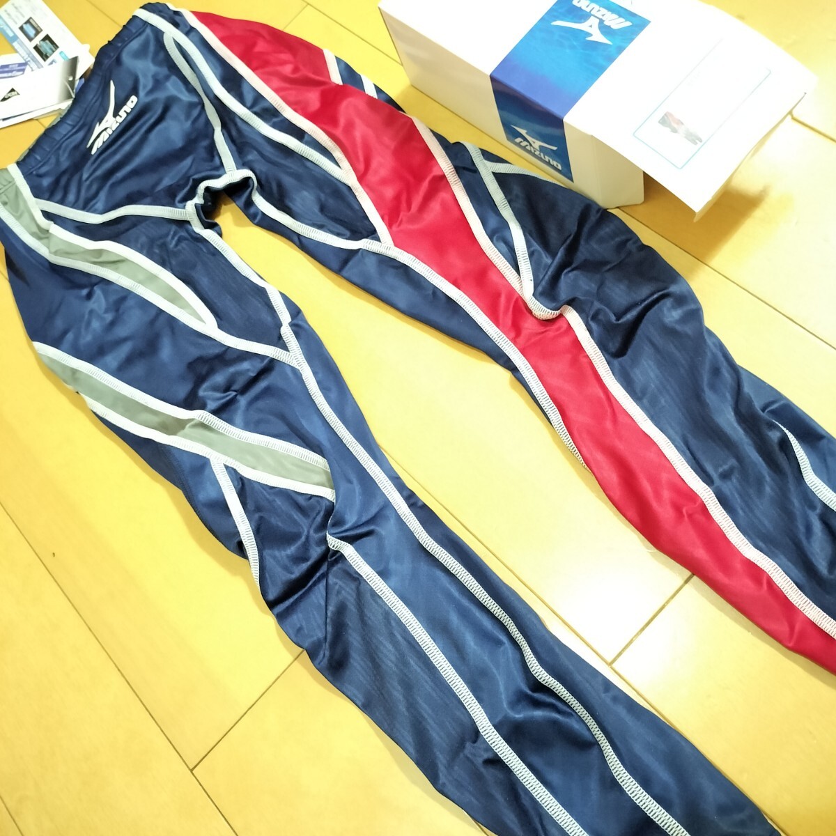 新品】新品 別注 ミズノ アクセルスーツウォータージーンロングジョン
