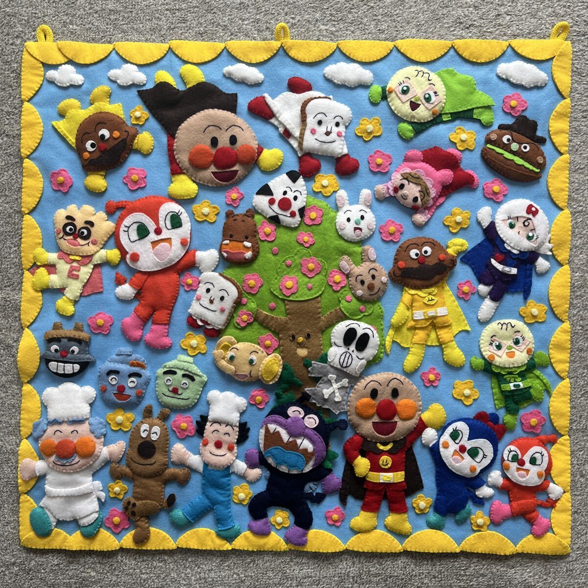 新品】ハンドメイド☆メルちゃん アンパンマン風着ぐるみ☆服の落札