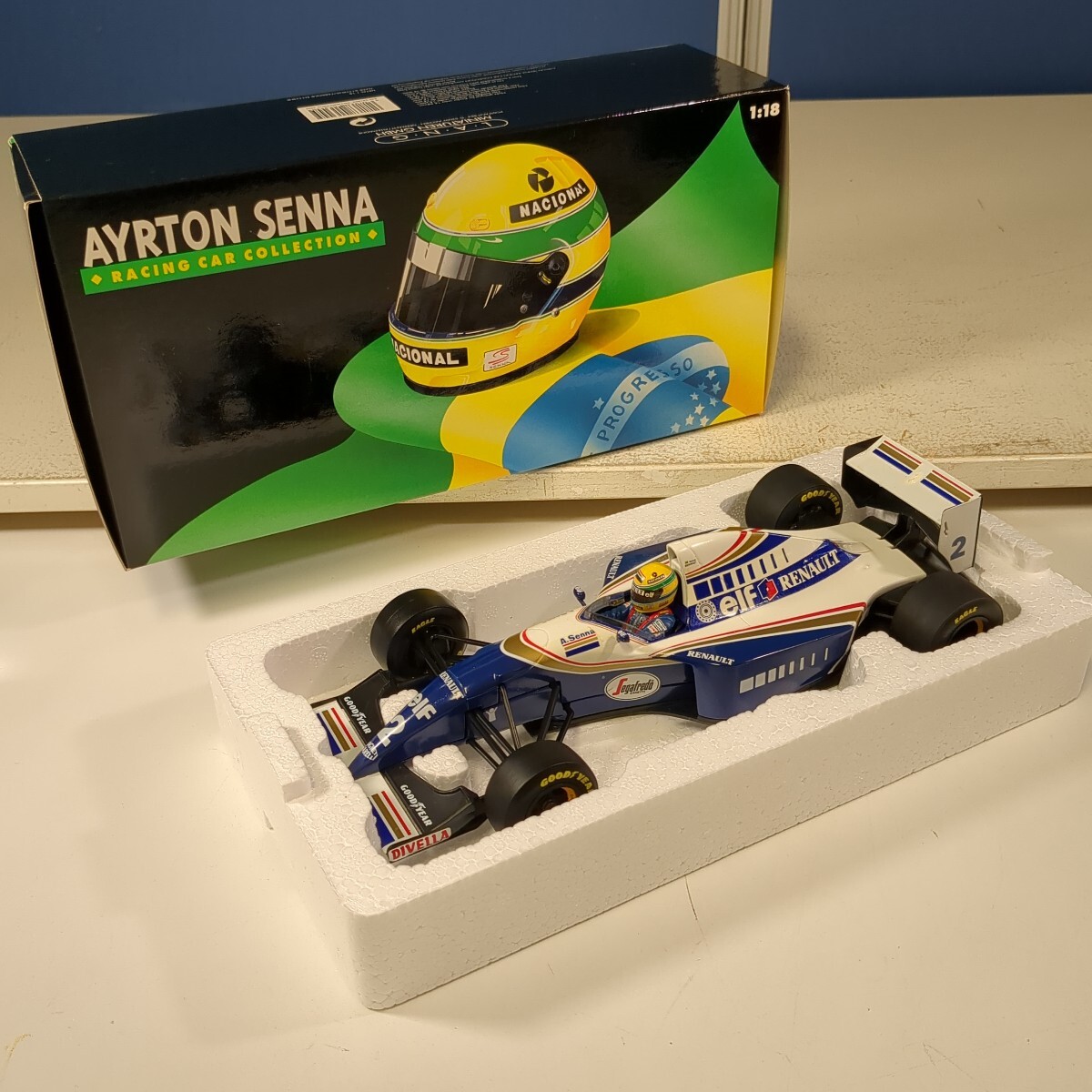 1円スタート アイルトンセナ 最後のF1マシン 1/18 ウィリアムズFW16の
