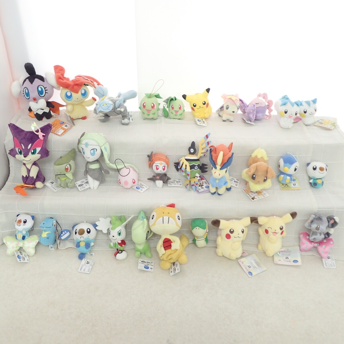 新品】新品 いっしょにおはなしビクティニ ぬいぐるみ ポケモンの落札