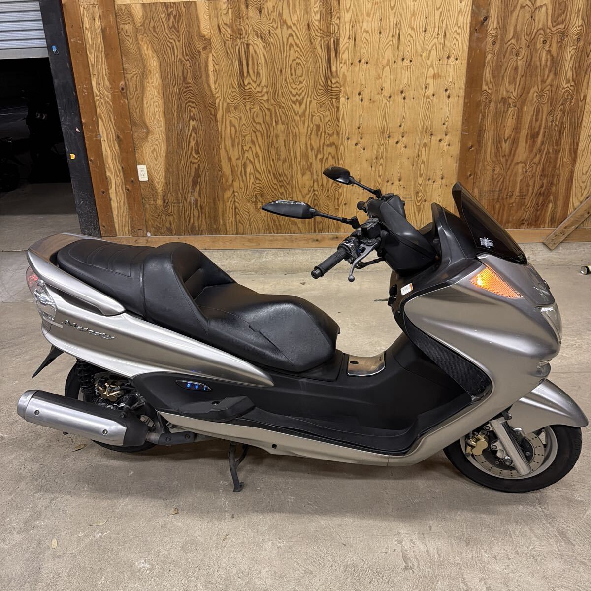 室内保管極上車】マジェスティ250（SG20J/4D9）純正ロングスクリーン