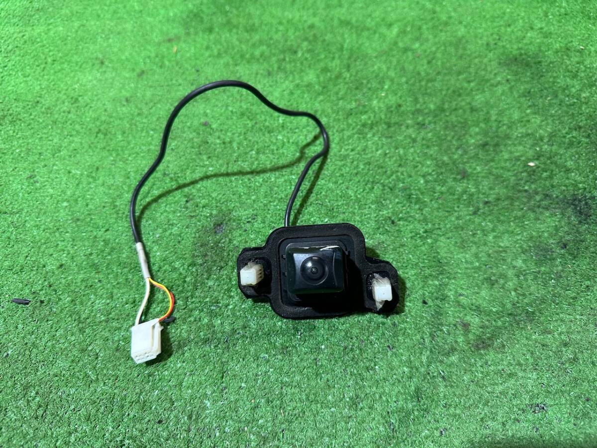 トヨタ純正 雨滴除去機能付き バックガイドモニター バックカメラ