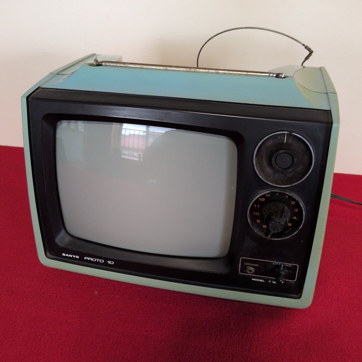中古】SANYO/三洋 ブラウン管テレビ 【C-29F30】 ☆300円スタート☆の