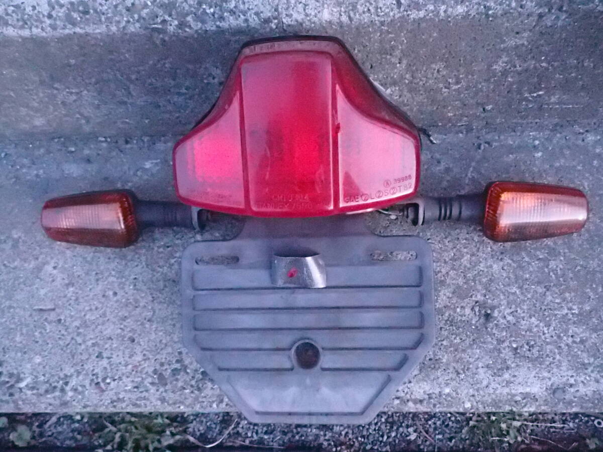 新品】ヤマハ純正新品☆ テールランプ RZ250R 29L おむすびテール 絶版