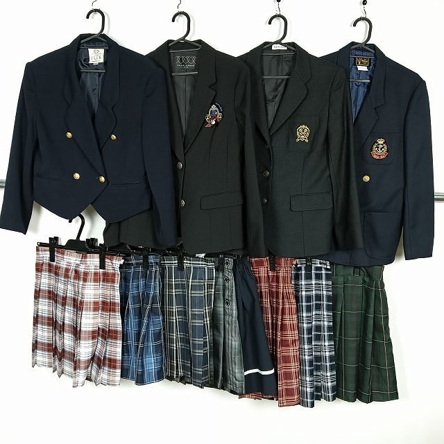 新品】【コスプレ用衣装】北海道芸術高校 制服セット☆北芸 赤スカート