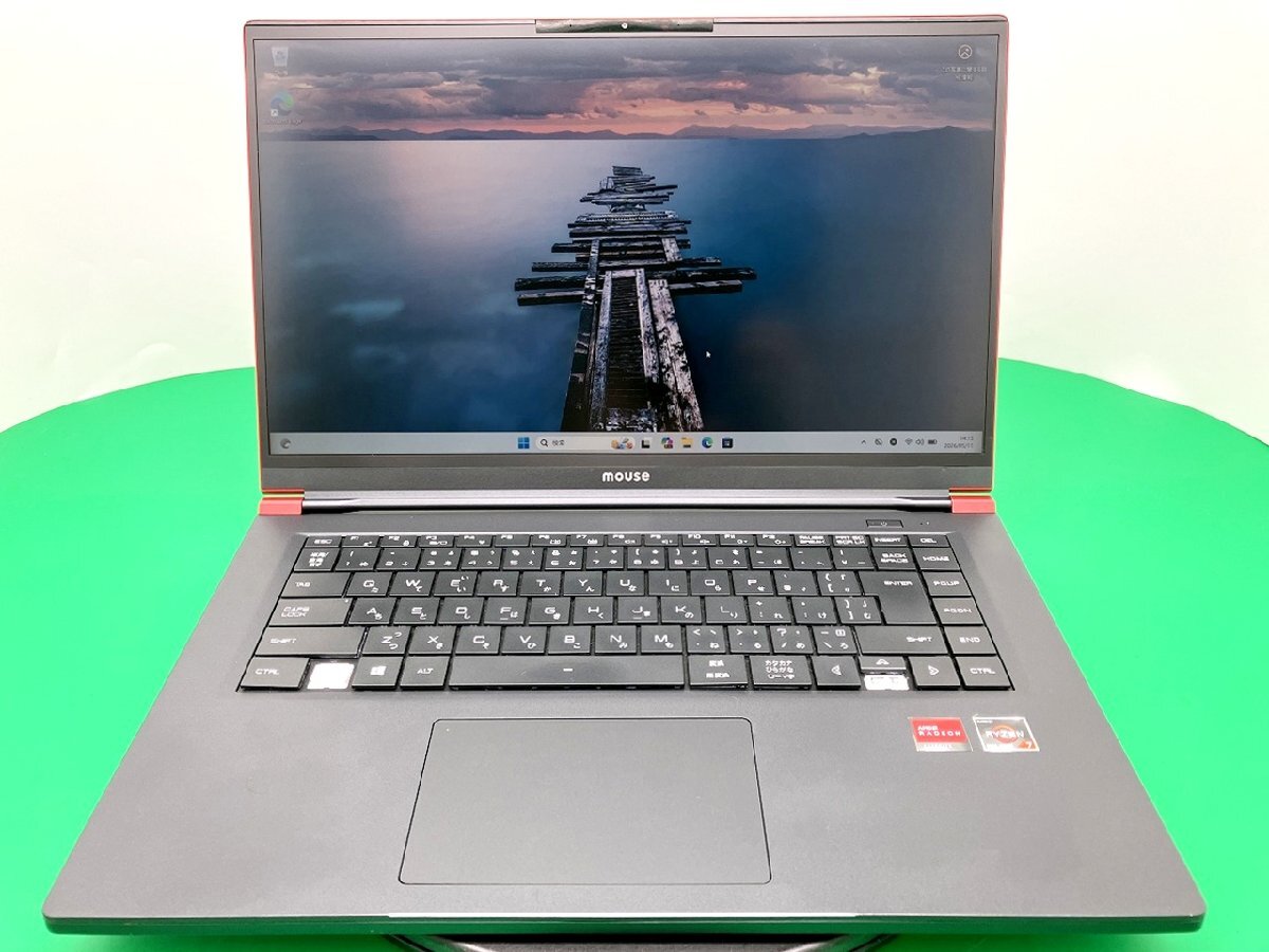 美品 ASUS E402W 14インチ ノートPC Win10 AMD E2-6110 APU With AMD 