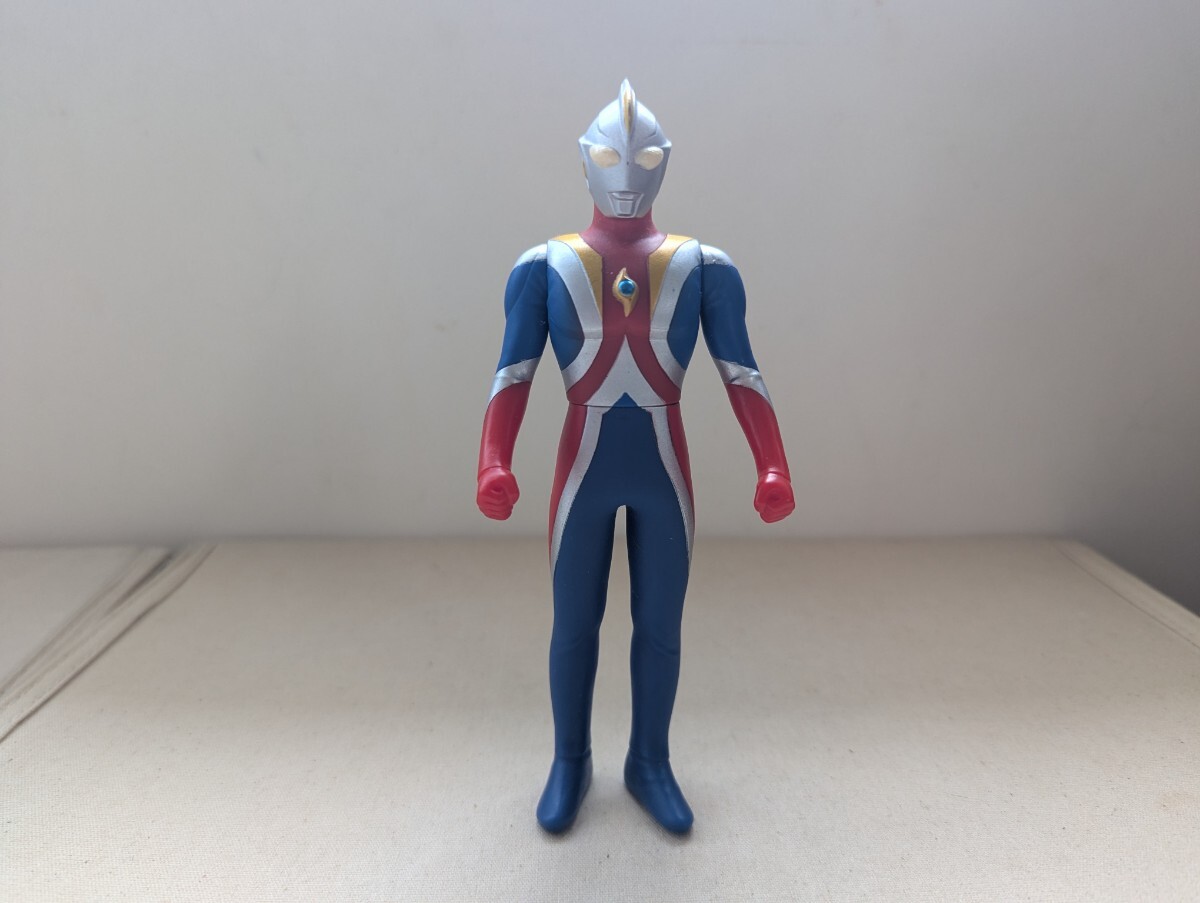 ◇開封品☆ウルトラヒーローシリーズ ウルトラマンコスモス エクリプス