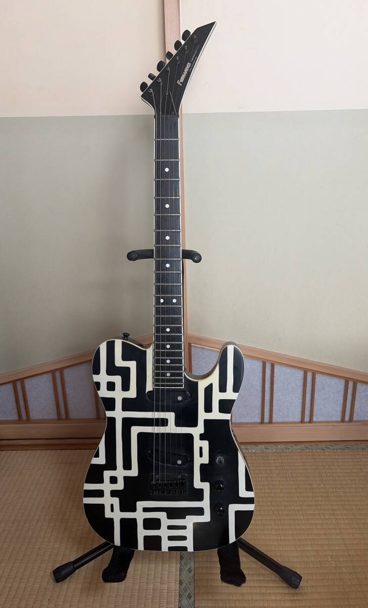 ☆ 激美品 レア！Fernandes SWB-90 ヘッドレス アクティブベース 松井