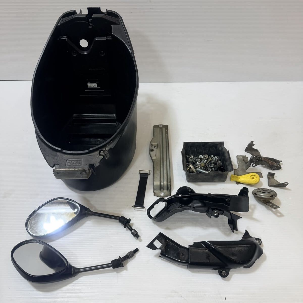 中古】HONDA ホンダ ライブディオ Dio ZX チンチラ風 シート