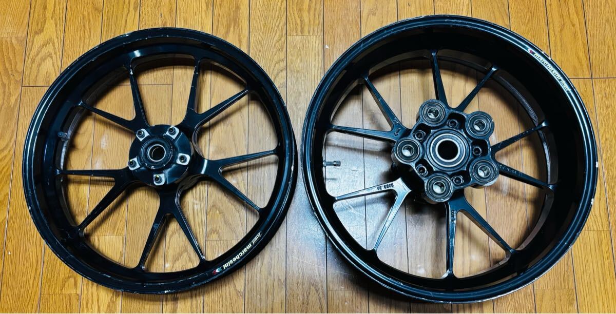 marchesini 3本スポークホイール 黒 マルケジーニ製レーシングホイール3.50x17インチブラック3本スポーク