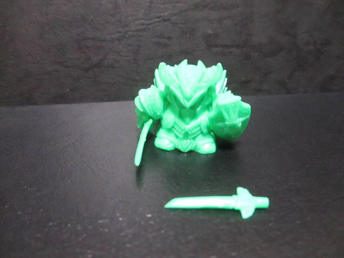 貴重 SDガンダム ガン消し入り カプセルボーイ 伝説の巨人 ゲーム4
