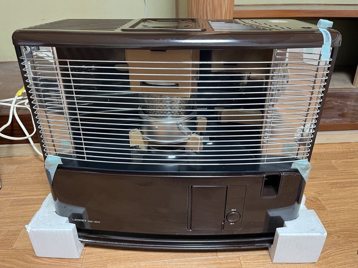 中古】トヨクニ 石油ストーブ 2300 LEOPET DSK-35UG 開放式 N3241の