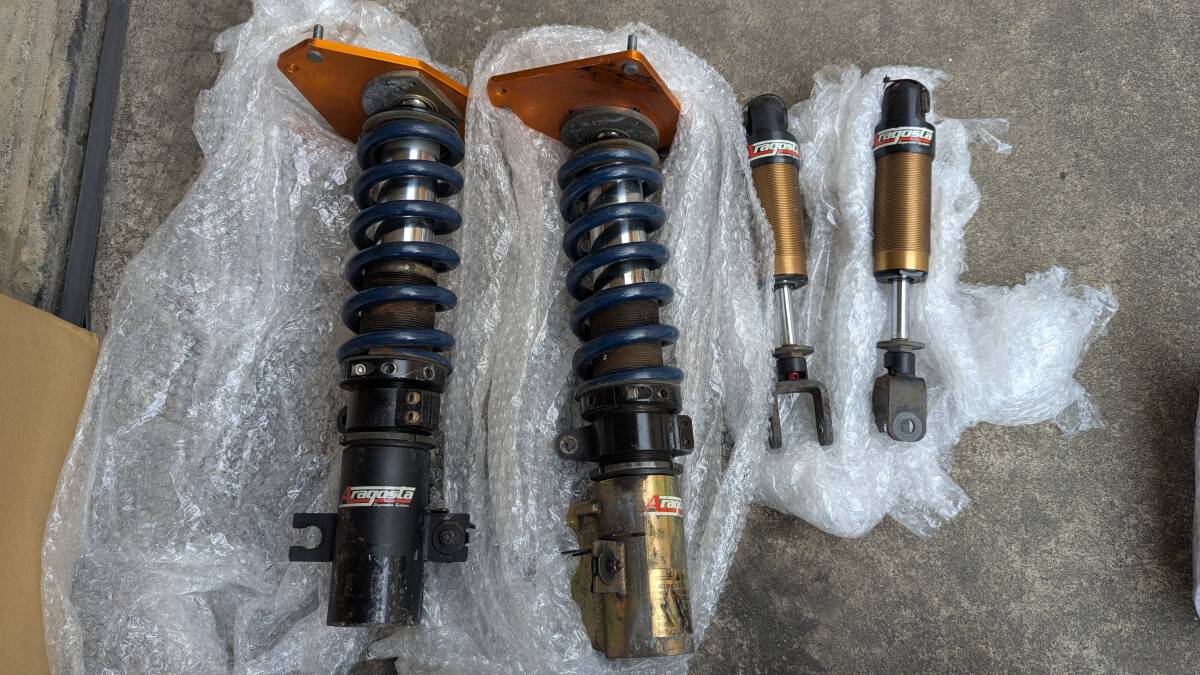 売切！絶版品！ マツダ FD3S RX-7用 オーリンズ別タンク車高調