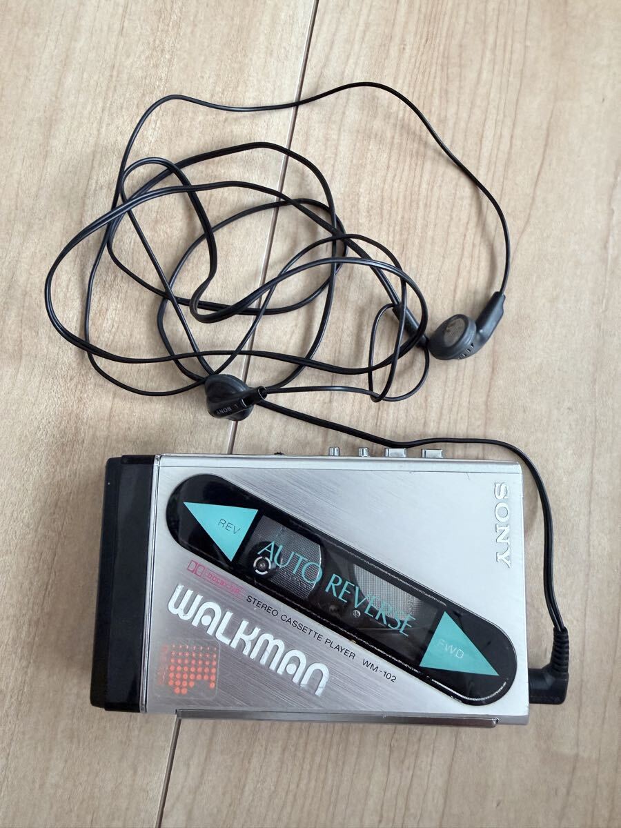 □SONY WM-55 カセットプレーヤー ピンク WALKMAN ソニー ウォークマン