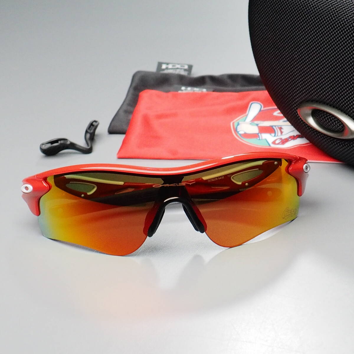 新品】広島東洋カープモデル 限定品 OAKLEY RADARLOCK PATH アジア