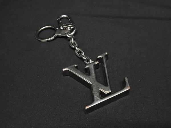 ルイヴィトン LOUIS VUITTON キーホルダー(チャーム) M68866